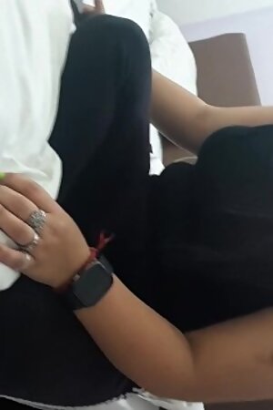 Indian Desi Bhabi Ki Chudai Hotel me !