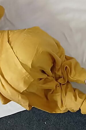 Meri Chachi Ki Moti Gol Gand Hindi Sex Video