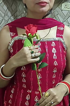 Xxx Indian desi saara bhabhi celebrate valentine'_s day with devar ji in hindi audio