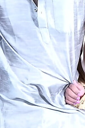 indian Fight Step family In Hindi