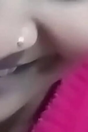 Viral MMS of Indian newly wife sex,Indian aunty and Neighbors sex relationship in winter season,