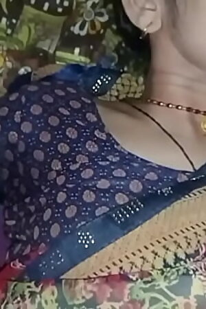 Stepbrother fucked his stepsister, best Indian kissing and sucking sex video in hindi voice