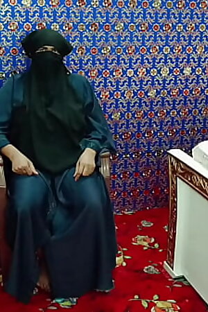 Muslim Big Tits Milf Casting For Sex With Hindi Dirty Talks