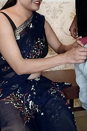 कमसिन मालकिन ने कमरा रेंट पर लेने आया टेनेंट  से चुदवाया ! हिंदी ऑडियो