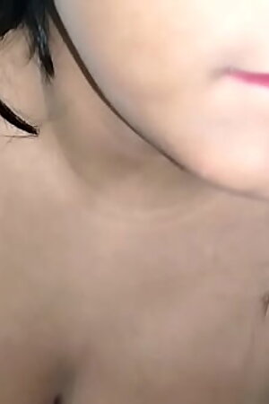 Kulhad pizza couple viral video