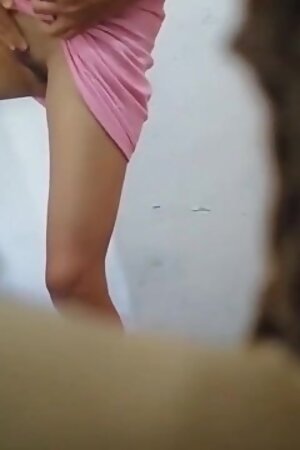 My Neighbor's Cute Wife was Home alone