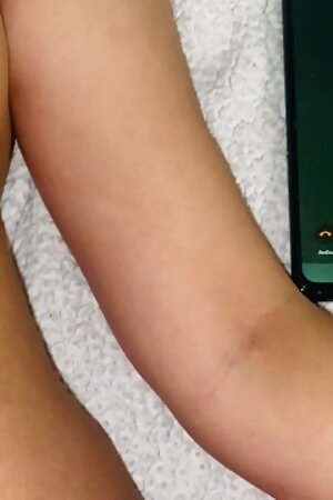 බෝයිෆ්‍රෙන්ඩ්ගෙ යාලුව එක්ක හුකද්දි ආපු කෝල් එක / 4K Fuck with Boyfriend's Friend while his Call