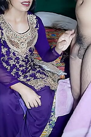 beautiful Bhabhi hard fucking in hindi