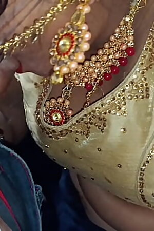 Most beautiful married bhabhi Blowjob