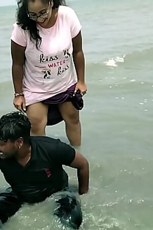 Desi New couple Full Uncut Sex Video! leaked from mobile