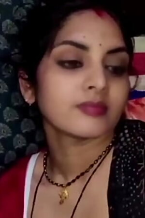 Indian beautiful girl make sex relation with her servant behind husband in midnight