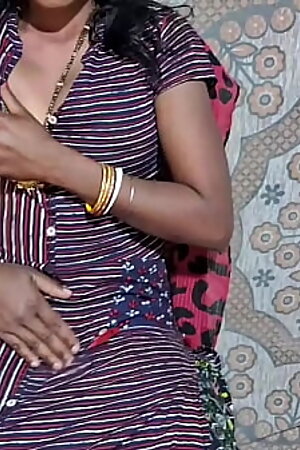 Mere bhatije Ne Meri chut ki chudai ki Hindi audio