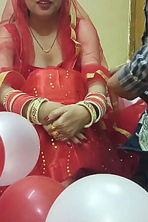 First Night of a Newly Married Desi Beautiful Hot Wife Fucked by Husband in Hindi