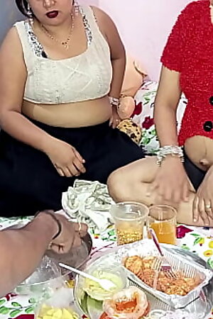 वाइफ ने गांड चोदने मना किया तो उसकी सौतेली बहन काजल की गांड चोदा थूक लगा के